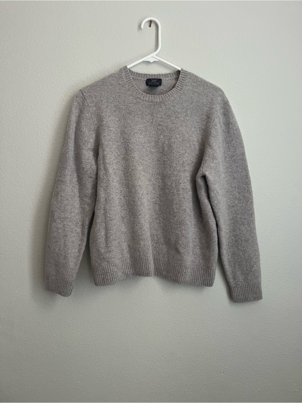 Brooks Brothers Light Heather Gray Crewneck 100% Lambswool Sweater